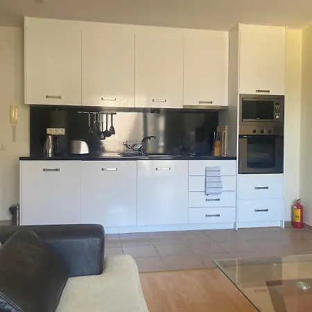 Pool View, 2 Bedroom Lägenhet *