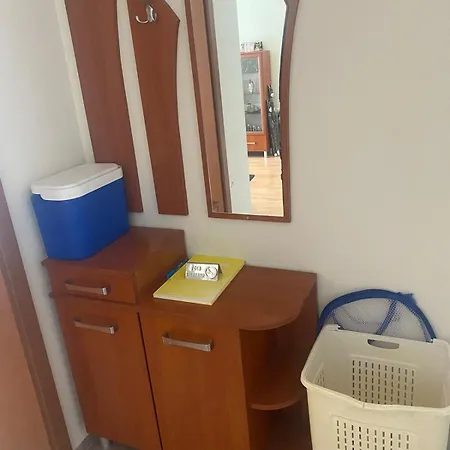 Pool View, 2 Bedroom Lägenhet Slăntjev Brjag