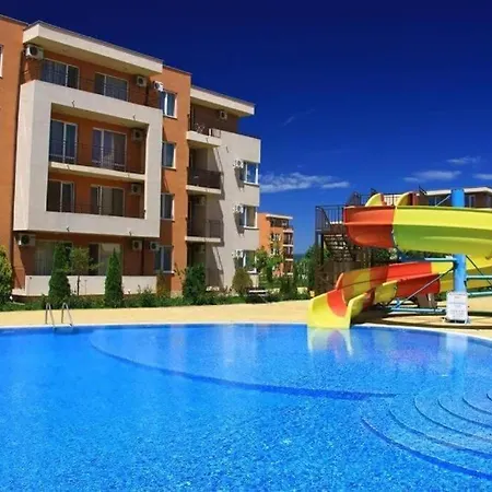 Pool View, 2 Bedroom Slăntjev Brjag