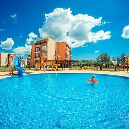 Апартамент Pool View, 2 Bedroom